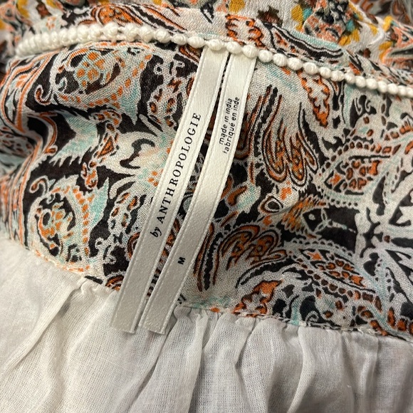 Anthropologie Ruffled Print Blouse, size M. Perfect for Spring! - Picture 7 of 7